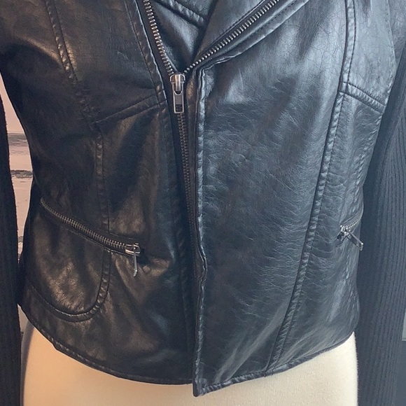 Neu Look Black Faux Leather Cropped Knit Sleeves Motorcycle Jacket Sz M - Picture 5 of 12